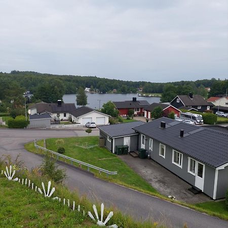 Villa med sjöutsikt Immeln Exteriör bild